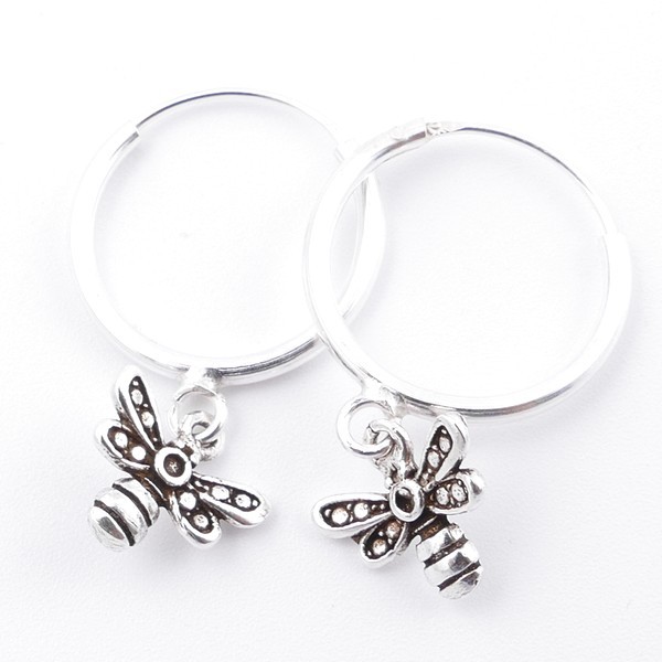 PENDIENTES DE ARO 16 MM EN PLATA DE LEY CON CHARM DE ABEJA